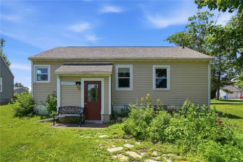 309 2nd Avenue Clarence IA 52216