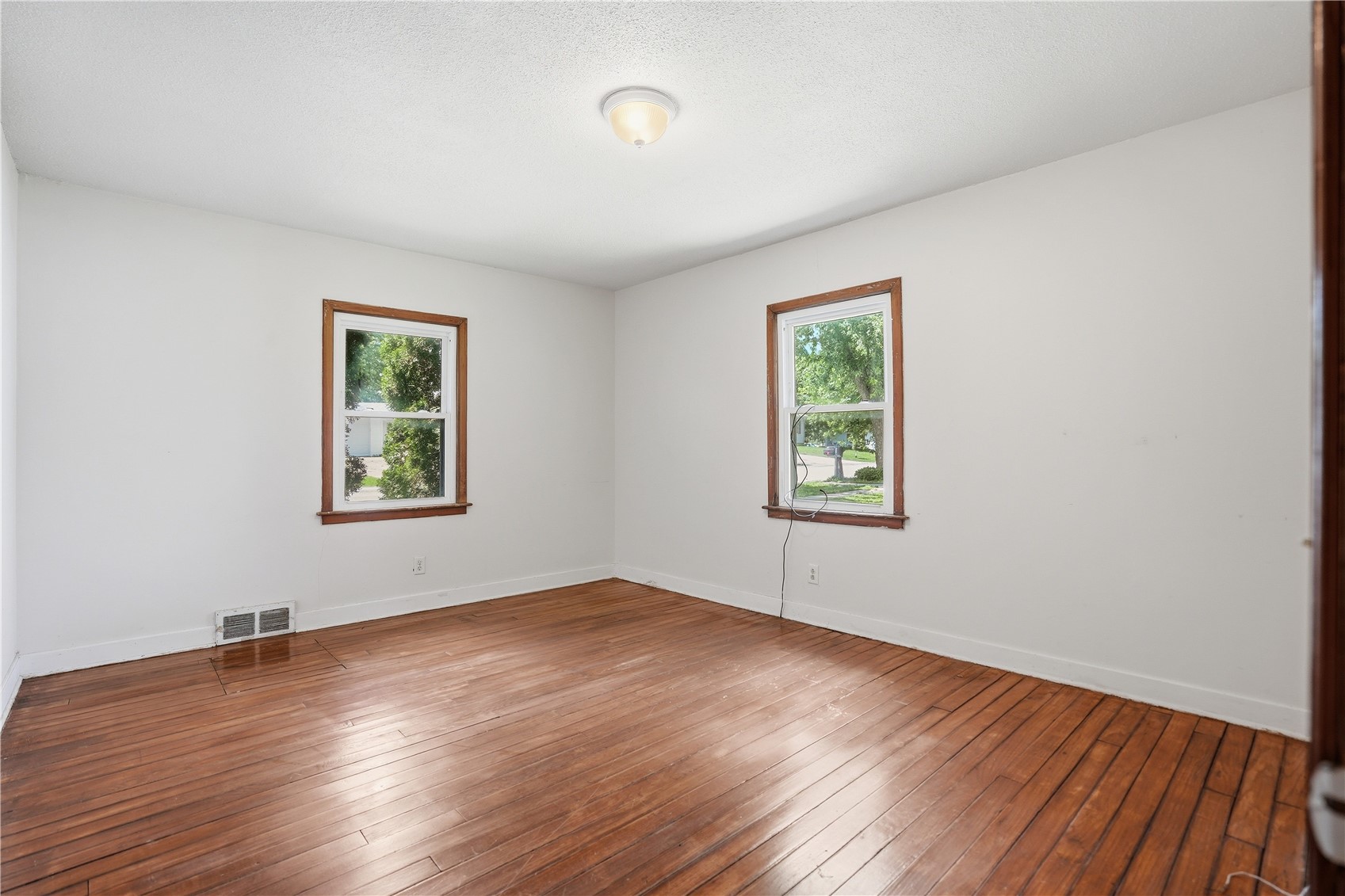 309 2nd Avenue Clarence IA 52216