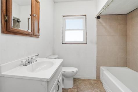 309 2nd Avenue Clarence IA 52216