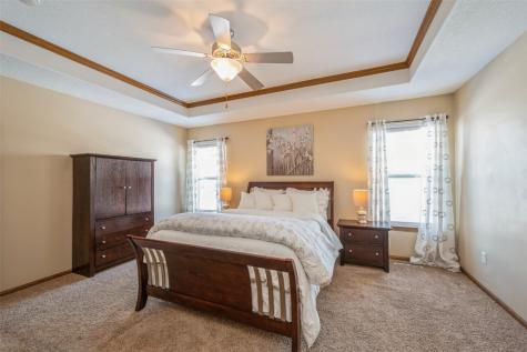 2290 Edwin Drive Marion IA 52302