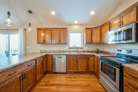 2290 Edwin Drive Marion IA 52302