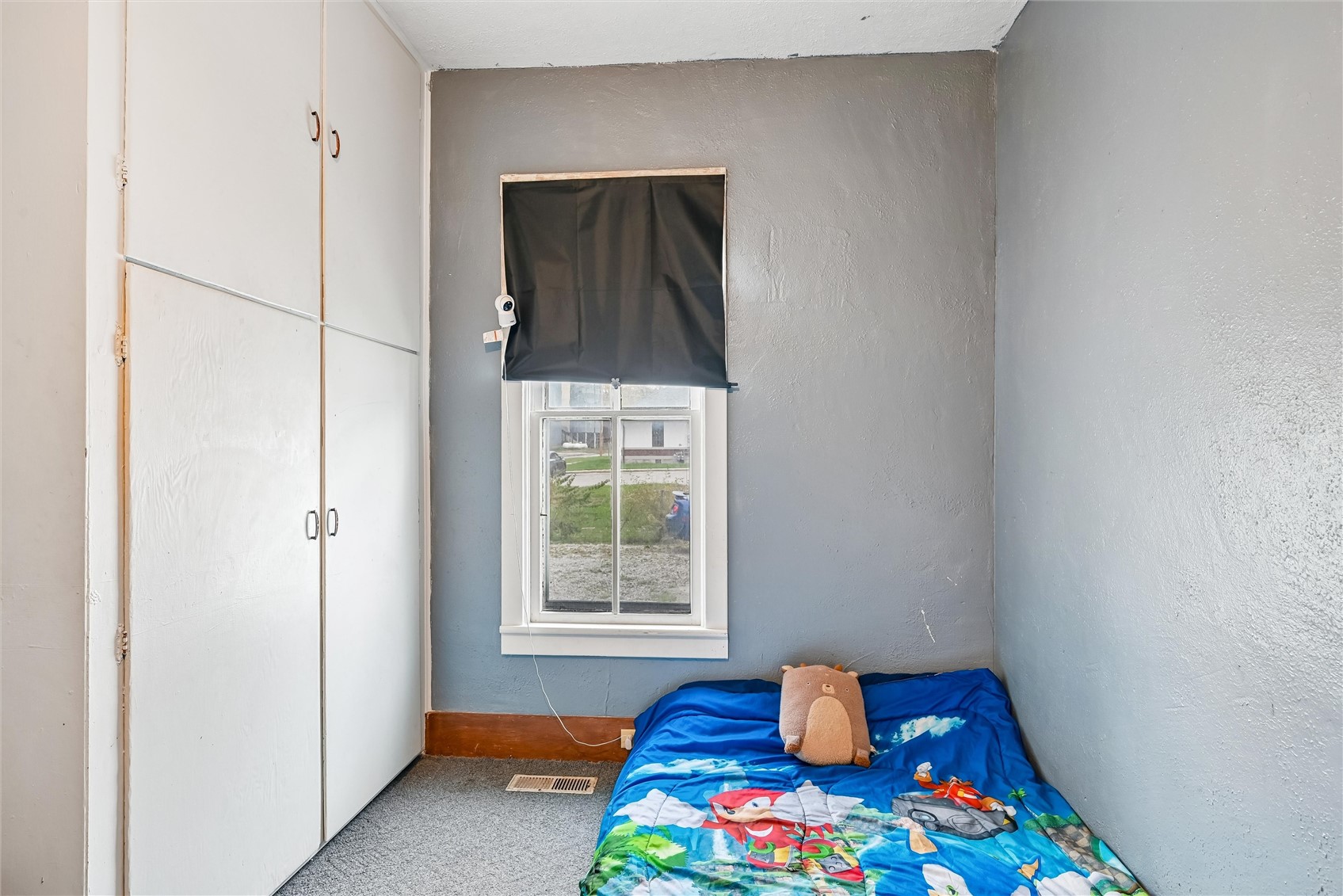 608 E Washington Street Center Point IA 52213