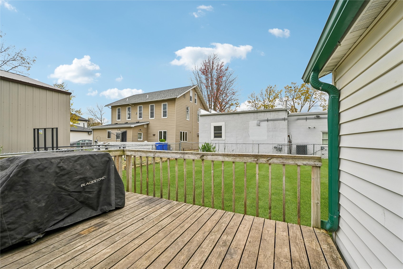 608 E Washington Street Center Point IA 52213
