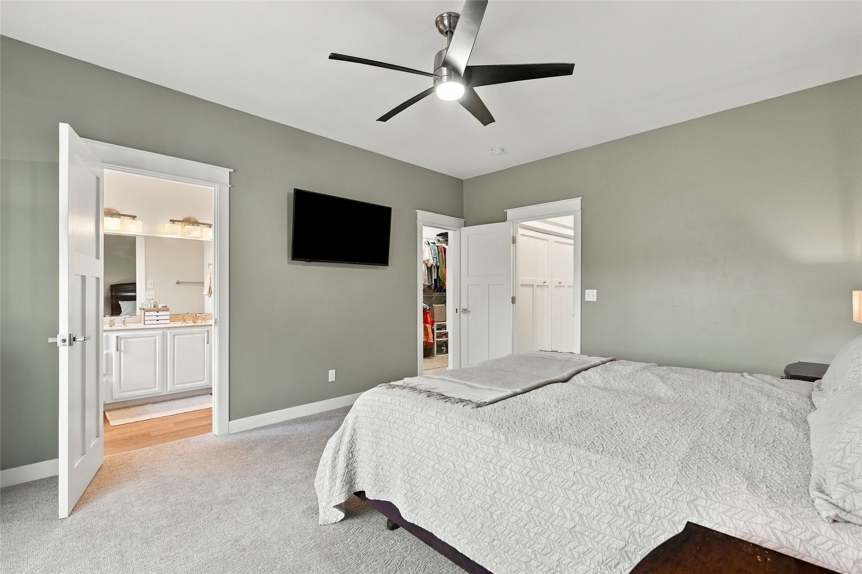 2255 Pembrokeshire Drive Coralville IA 52241