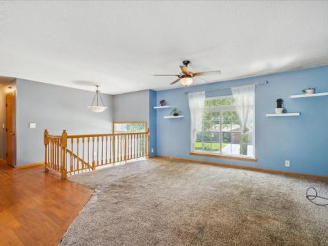 633 Olive Drive NW Cedar Rapids IA 52405