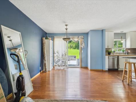 633 Olive Drive NW Cedar Rapids IA 52405