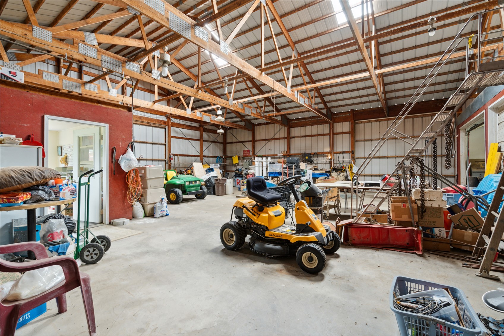 1895 33rd Avenue SW Cedar Rapids IA 52404