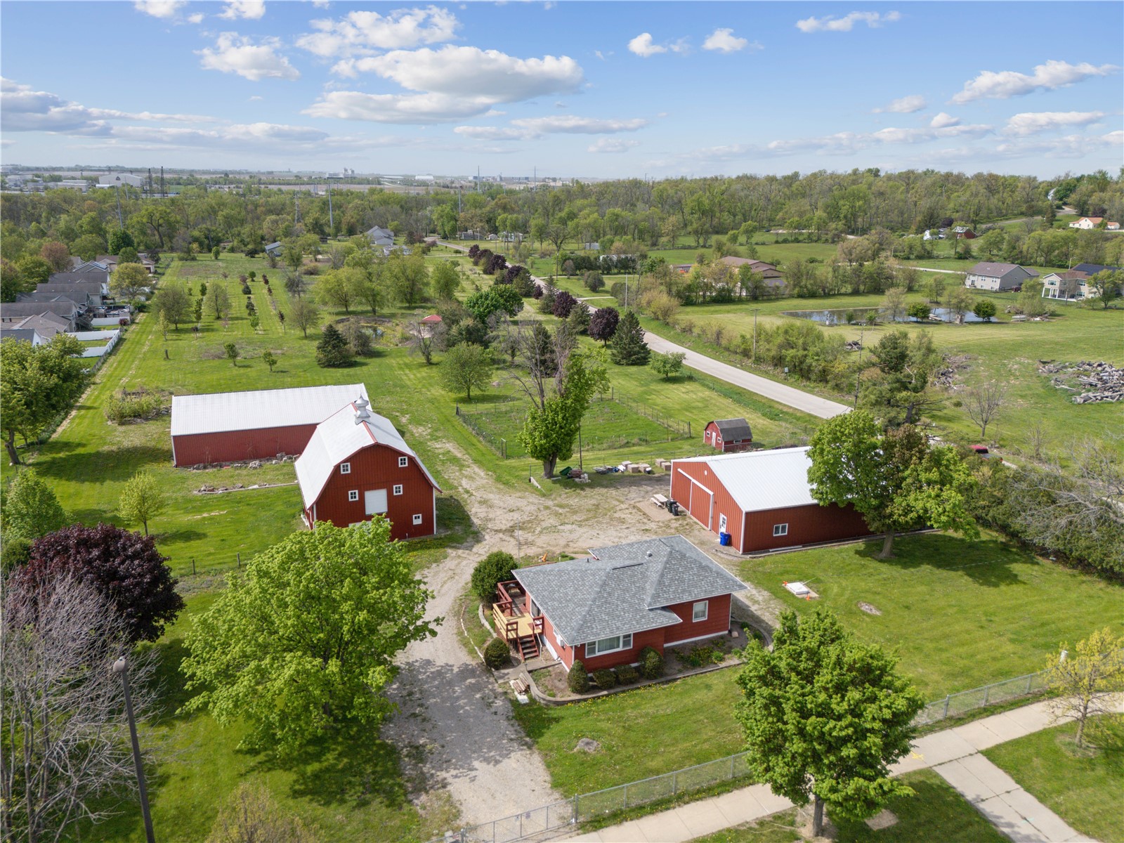 1895 33rd Avenue SW Cedar Rapids IA 52404