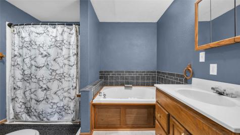 502 W 4th Street Tipton IA 52772