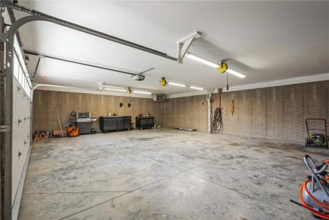 1413 J Street Cedar Rapids IA 52404