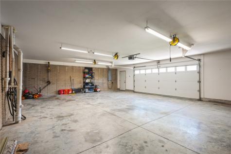 1413 J Street Cedar Rapids IA 52404