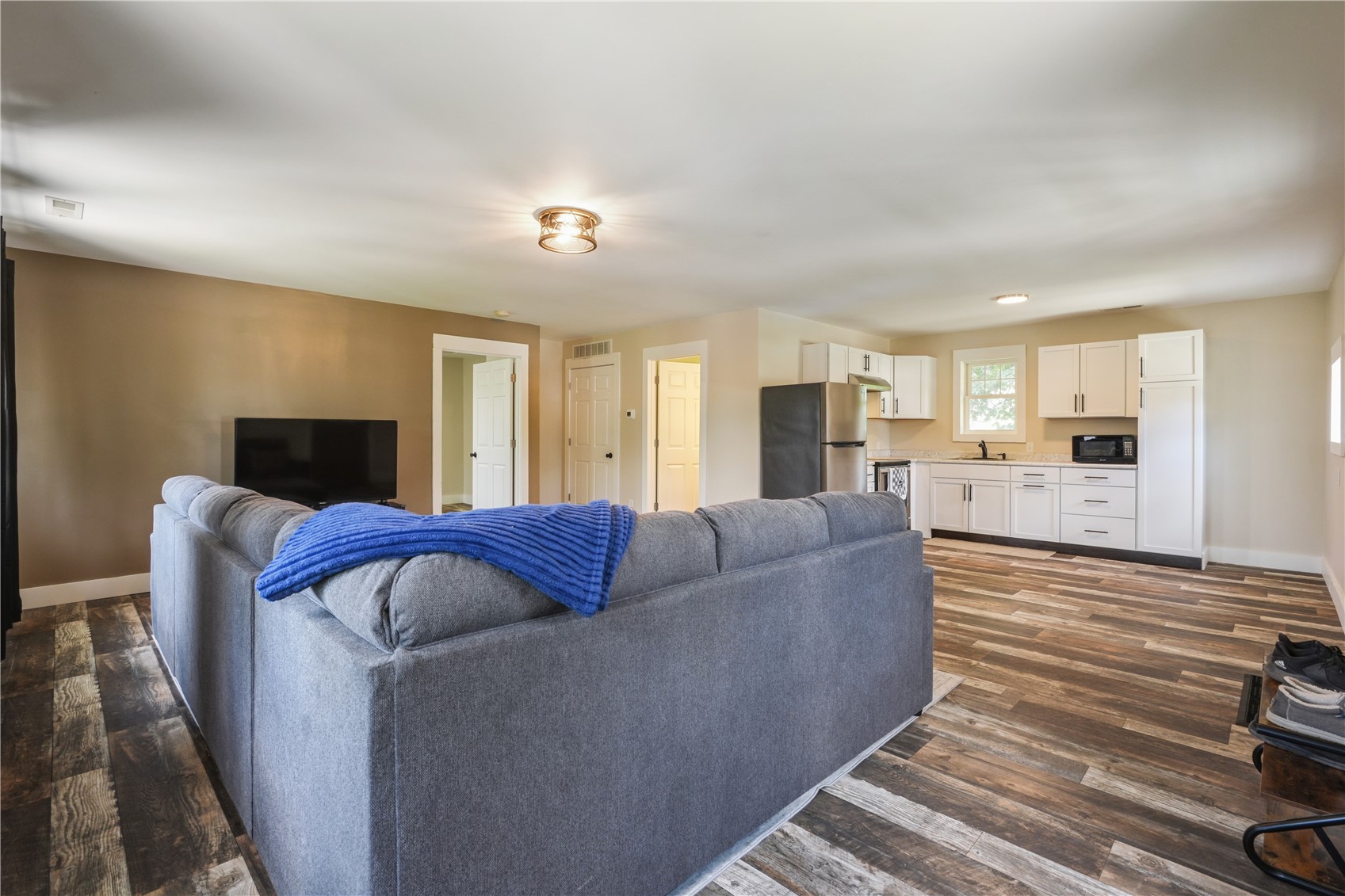 1413 J Street Cedar Rapids IA 52404