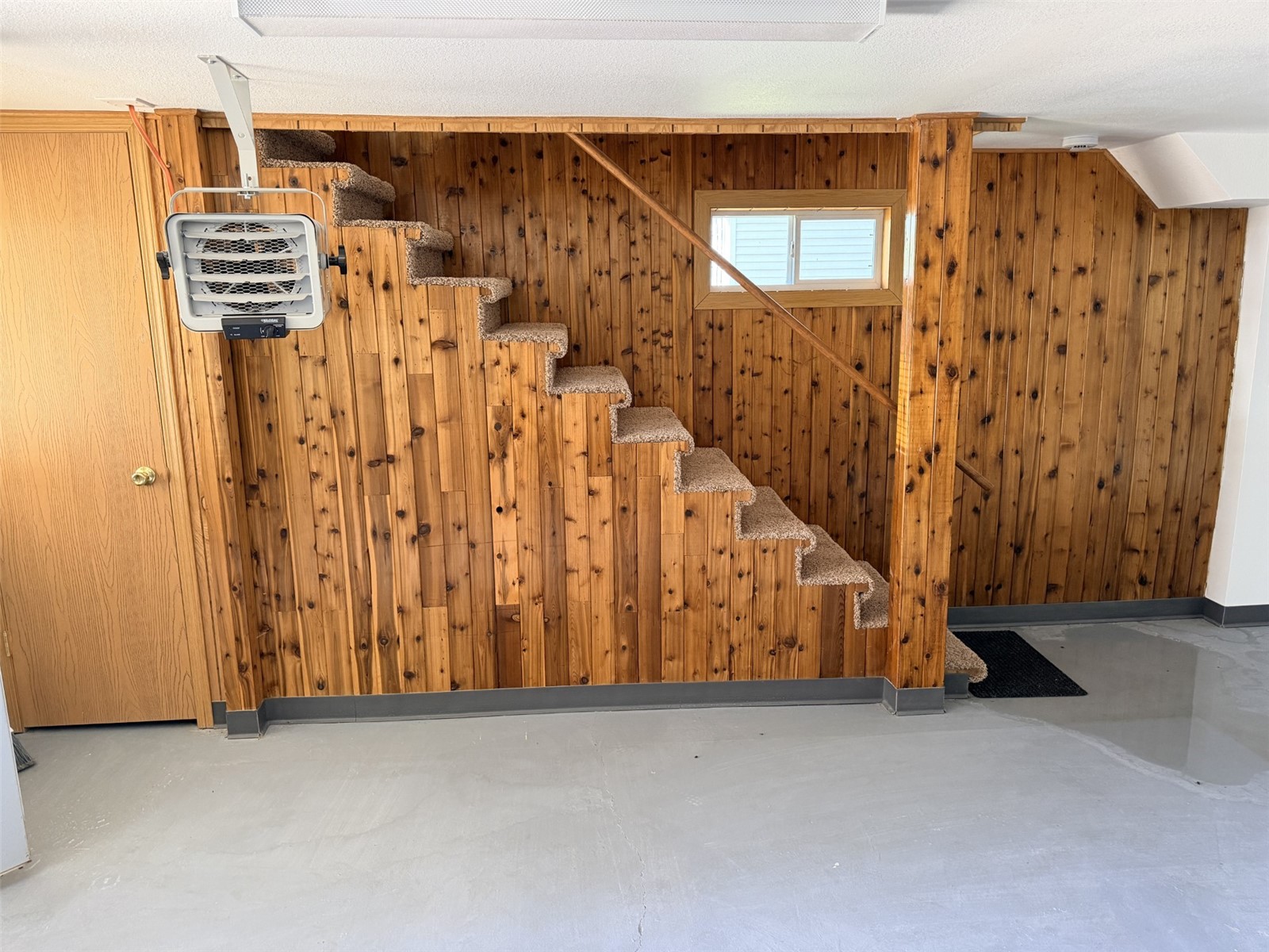 6181&6182 North Lakeshore Drive Brooklyn IA 52211
