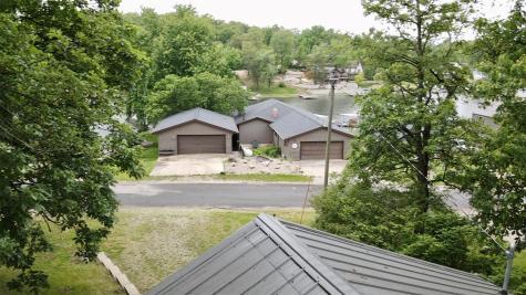 6181&6182 North Lakeshore Drive Brooklyn IA 52211