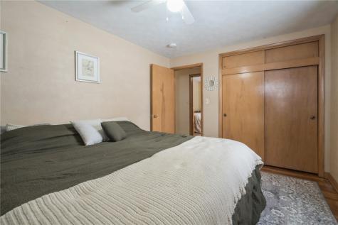508 Valley Street Center Point IA 52213