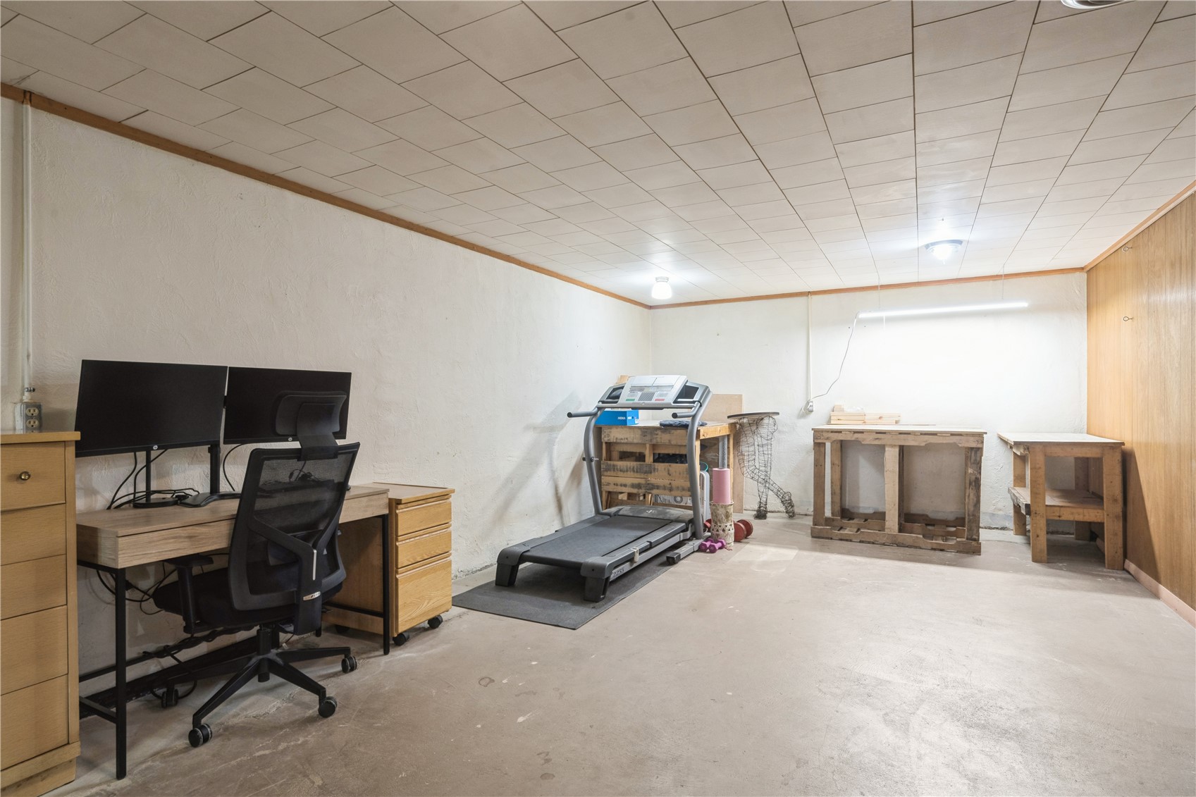 508 Valley Street Center Point IA 52213