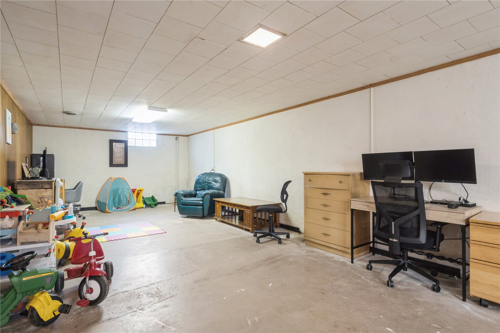 508 Valley Street Center Point IA 52213