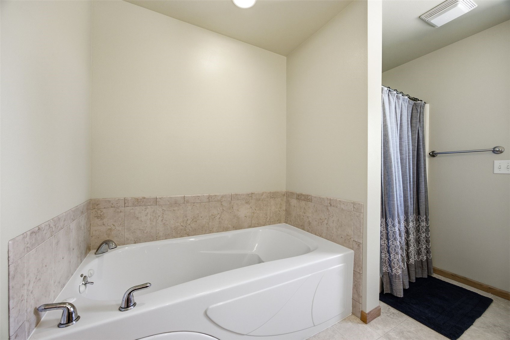 220 E Jefferson Street North Liberty IA 52317