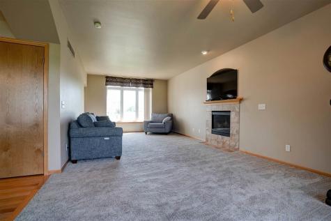 220 E Jefferson Street North Liberty IA 52317