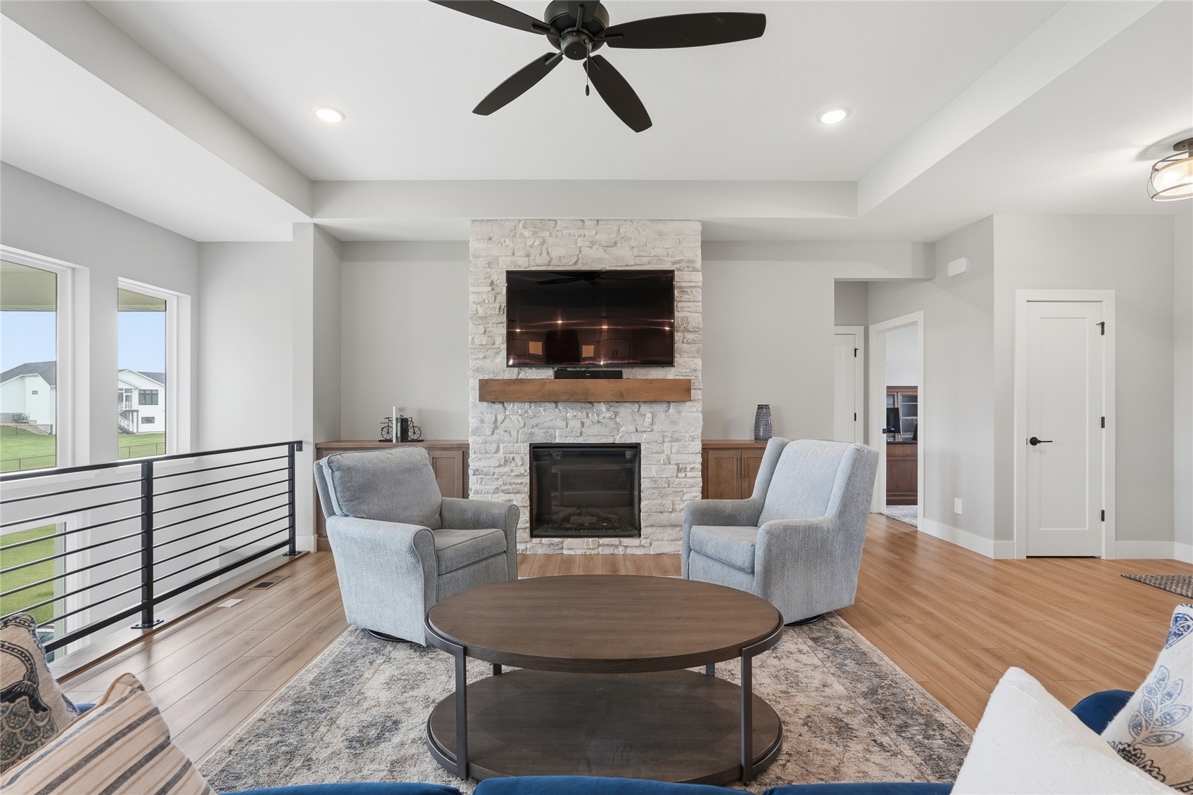 3008 Prairielight Court Hiawatha IA 52233