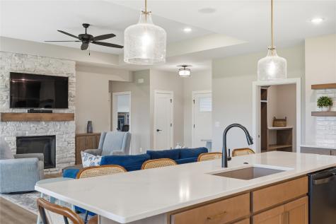3008 Prairielight Court Hiawatha IA 52233