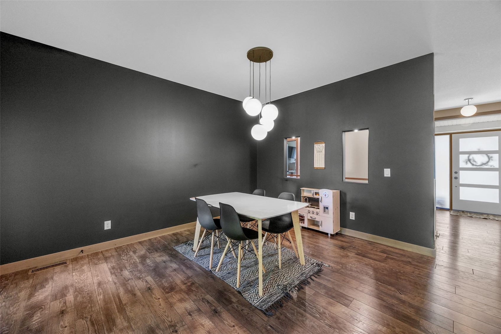 3061 Dell Ridge Lane Hiawatha IA 52233