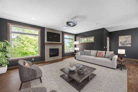 3061 Dell Ridge Lane Hiawatha IA 52233