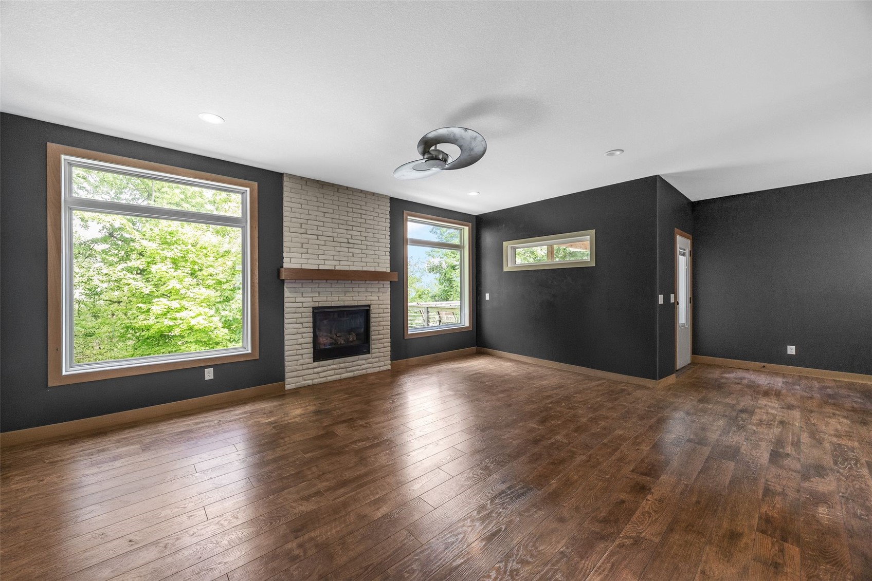 3061 Dell Ridge Lane Hiawatha IA 52233