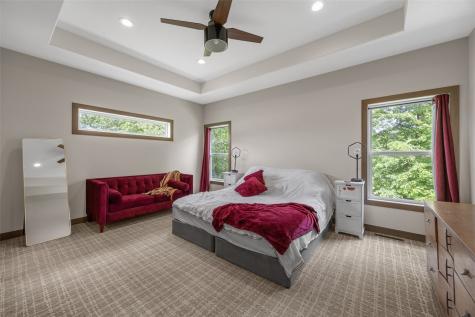 3061 Dell Ridge Lane Hiawatha IA 52233