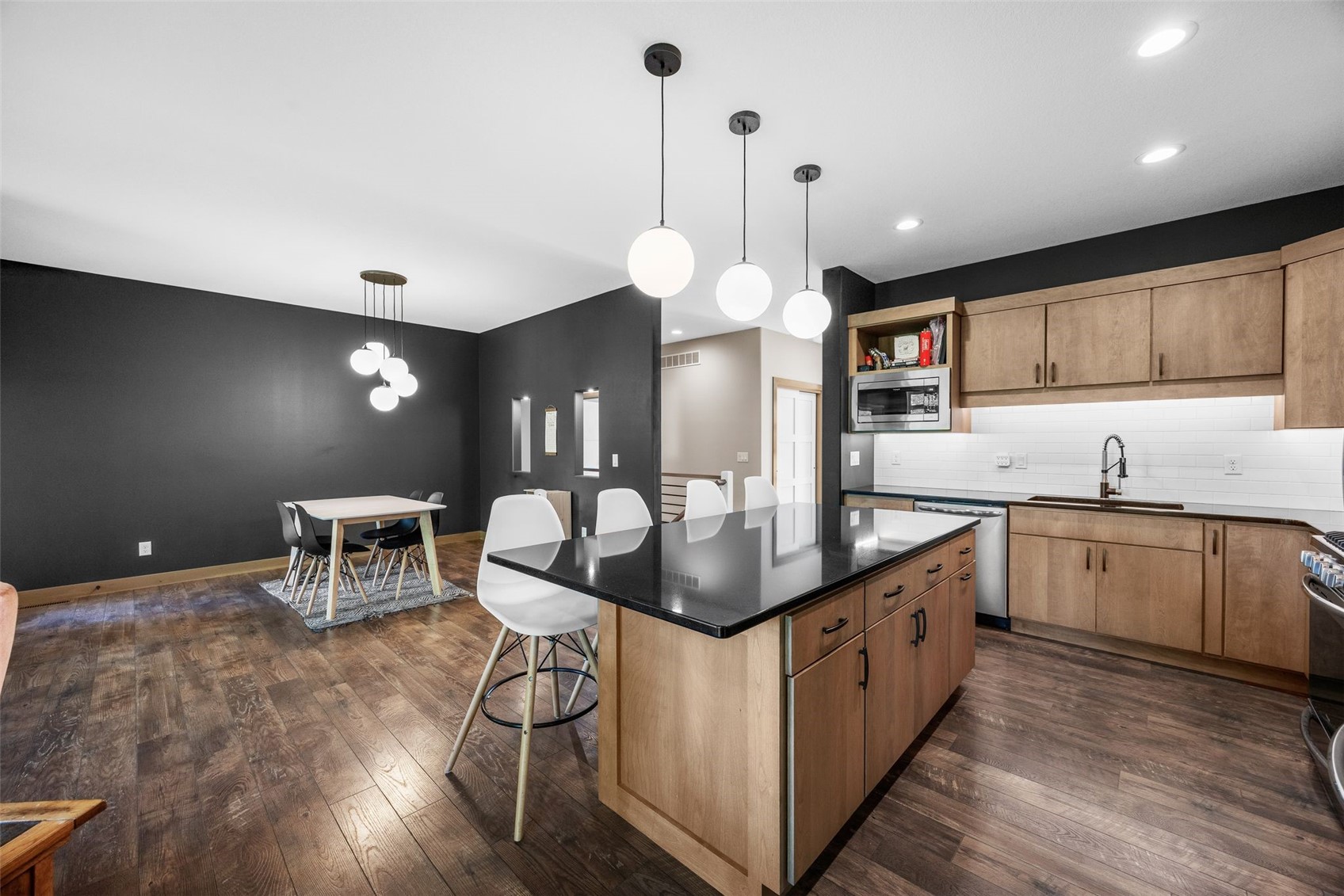 3061 Dell Ridge Lane Hiawatha IA 52233