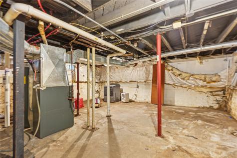 1326 L Avenue NE Cedar Rapids IA 52402
