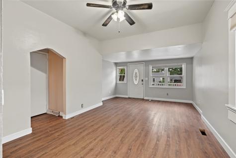 1326 L Avenue NE Cedar Rapids IA 52402