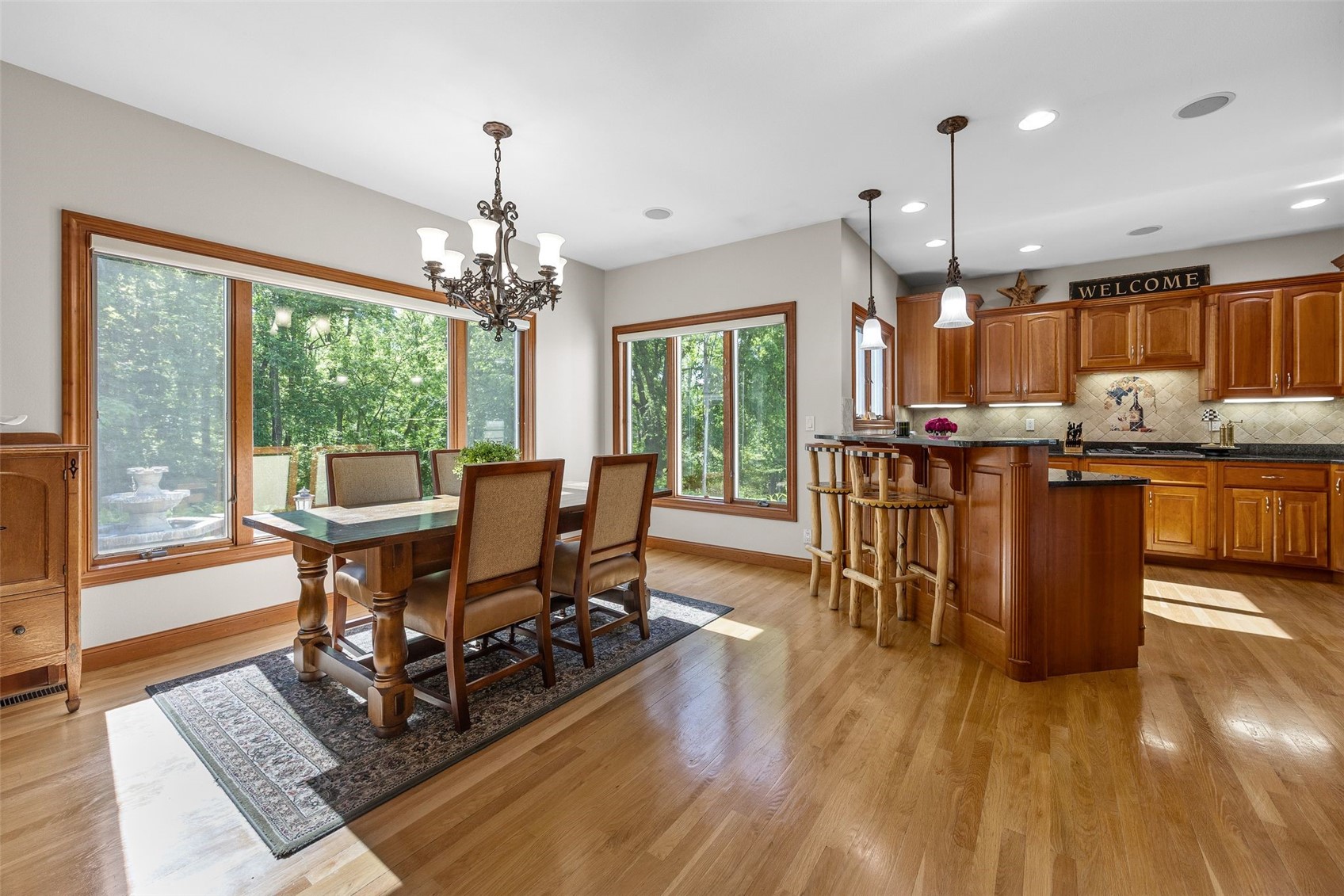 1630 Mackenzie Drive Cedar Rapids IA 52411