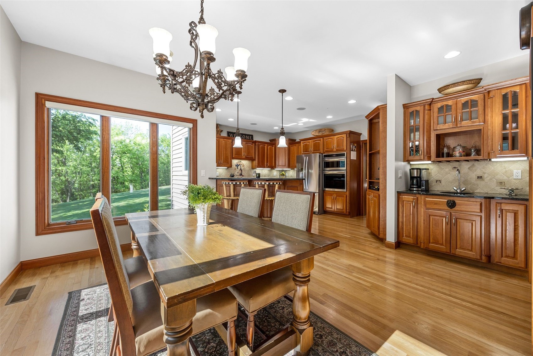 1630 Mackenzie Drive Cedar Rapids IA 52411