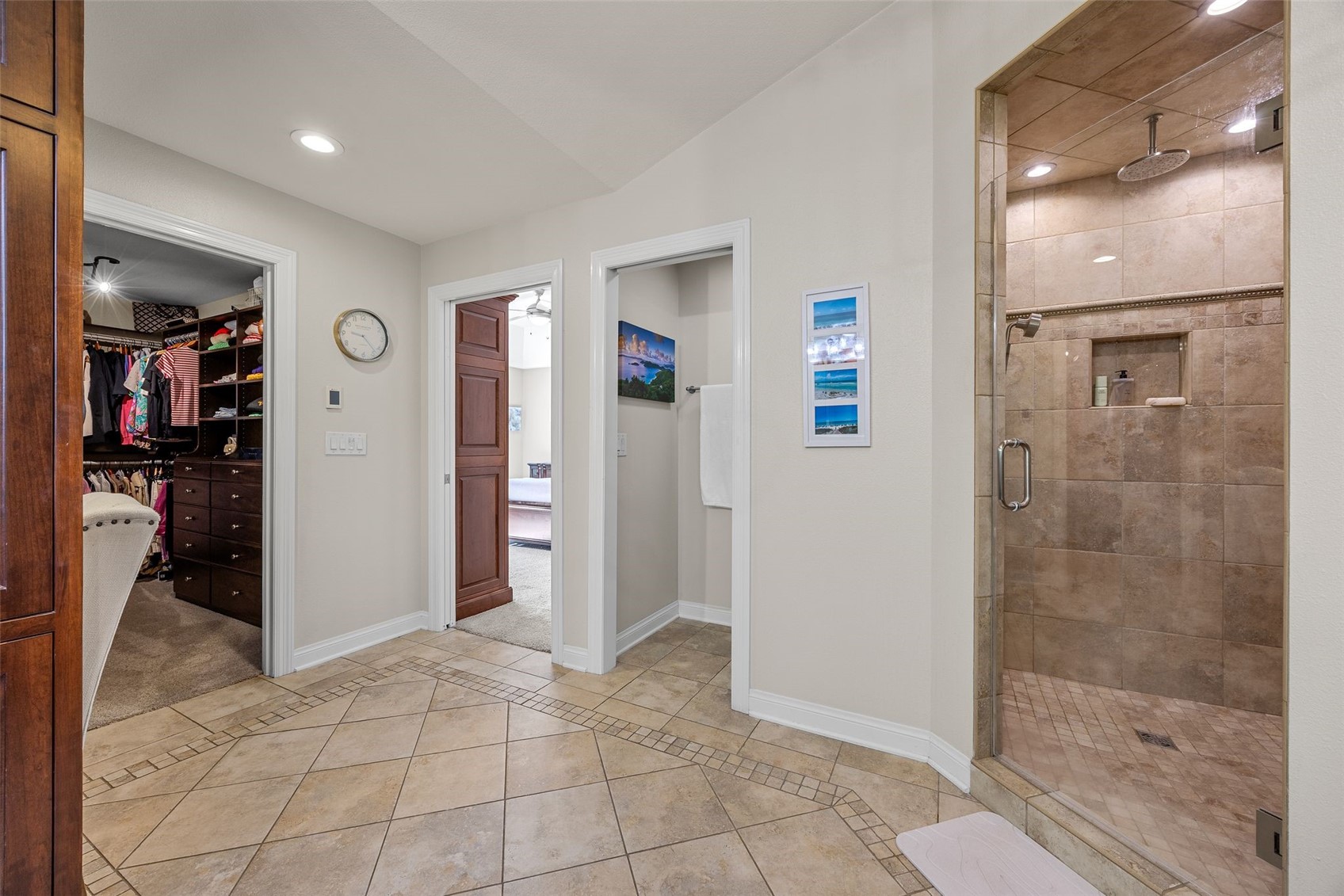 1630 Mackenzie Drive Cedar Rapids IA 52411