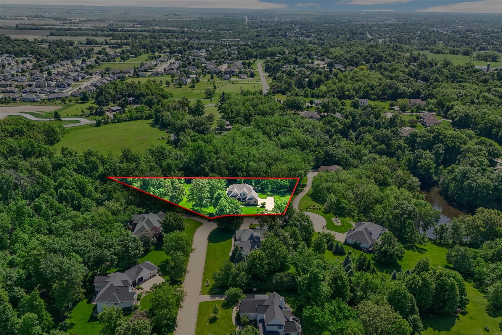 1630 Mackenzie Drive Cedar Rapids IA 52411
