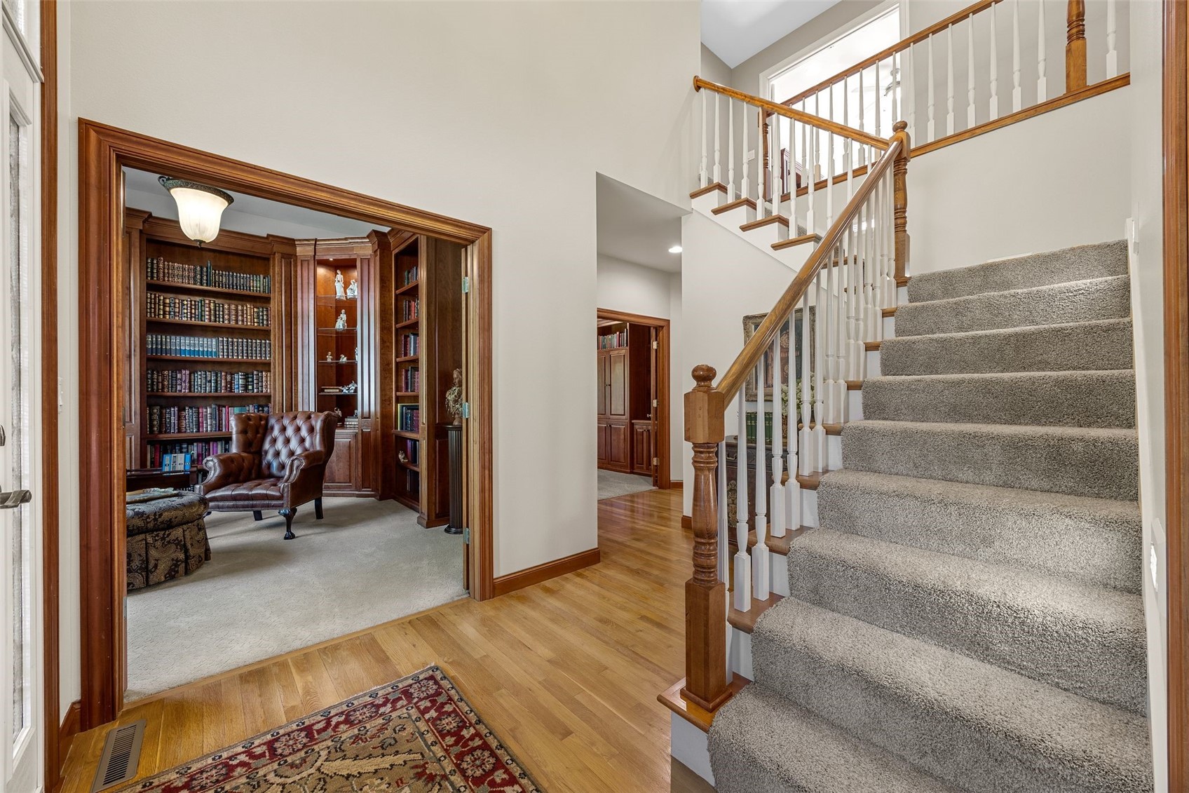 1630 Mackenzie Drive Cedar Rapids IA 52411