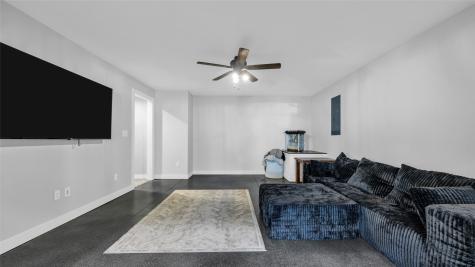 2084 Crestwood Lane Marion IA 52302