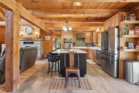 57 Solon Road Solon IA 52333