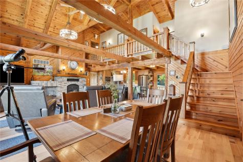 57 Solon Road Solon IA 52333