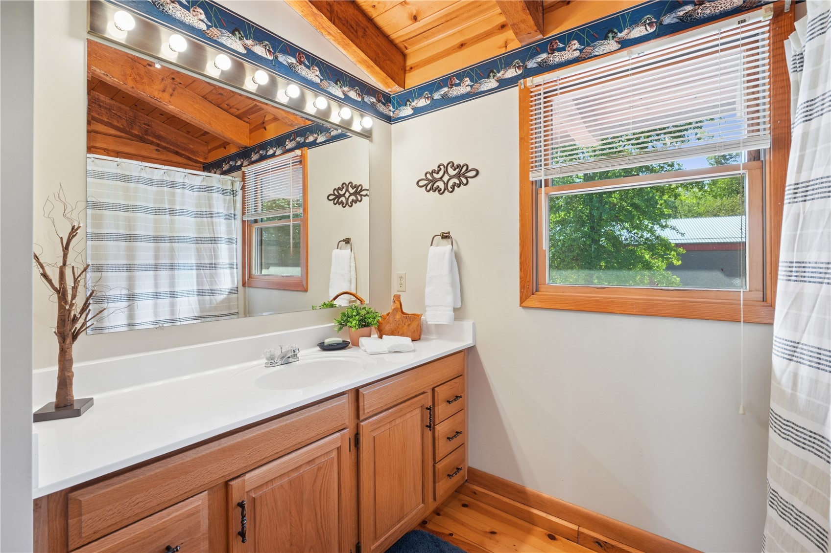 57 Solon Road Solon IA 52333
