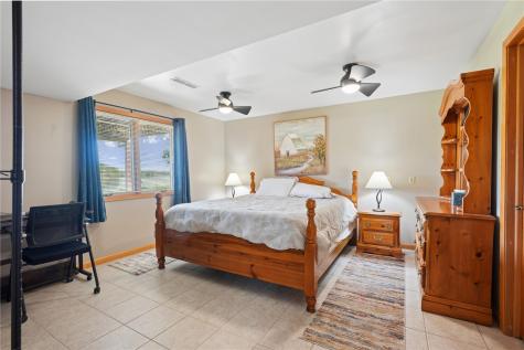57 Solon Road Solon IA 52333