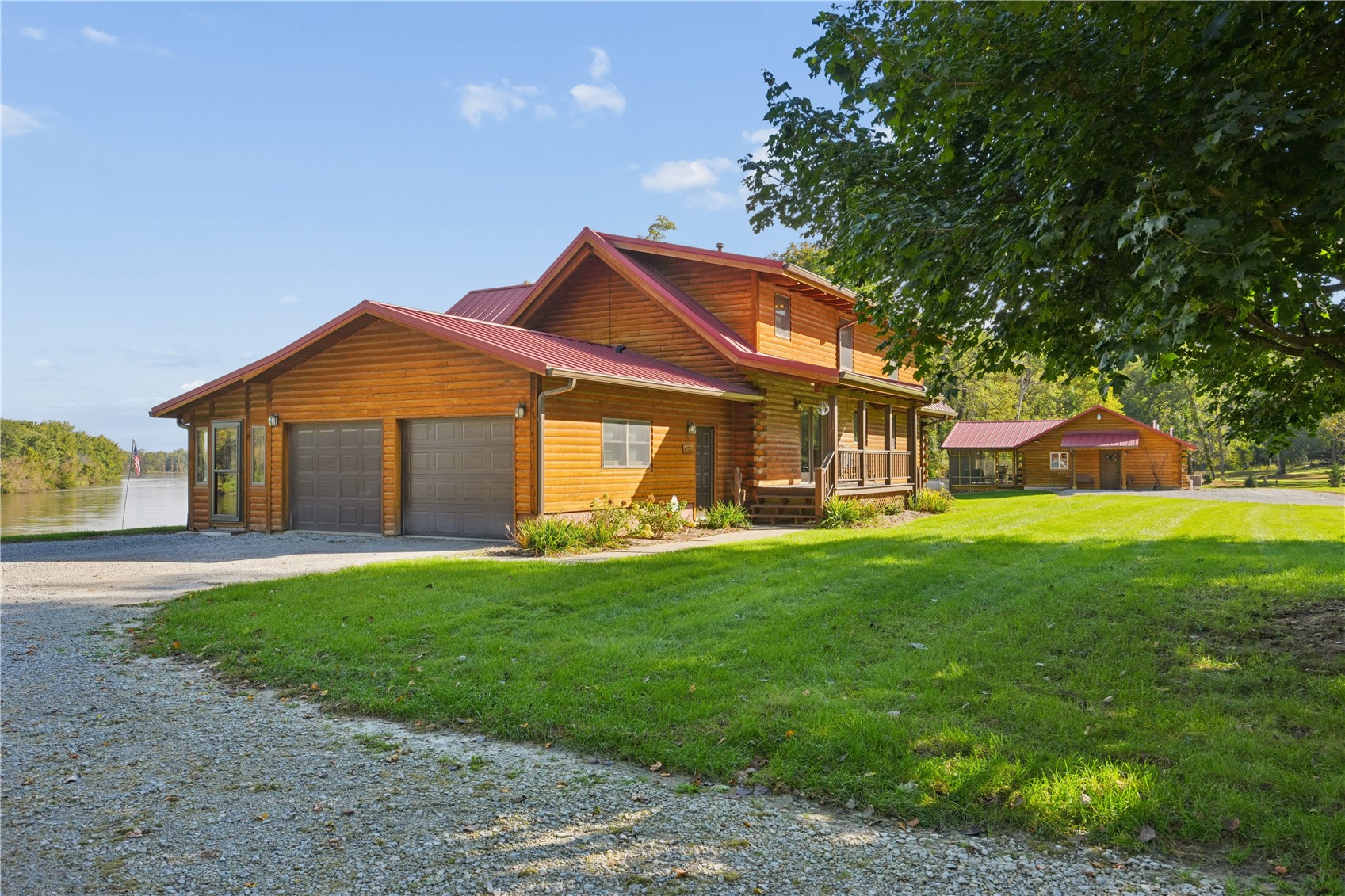 57 Solon Road Solon IA 52333