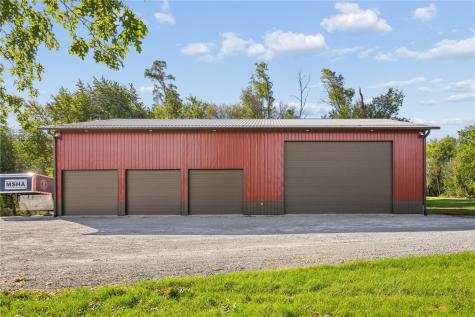 57 Solon Road Solon IA 52333