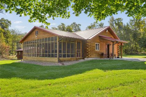 57 Solon Road Solon IA 52333