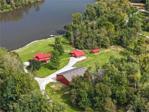 57 Solon Road Solon IA 52333