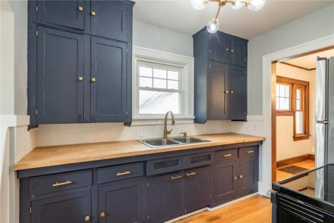 139 25th Street Drive SE Cedar Rapids IA 52403