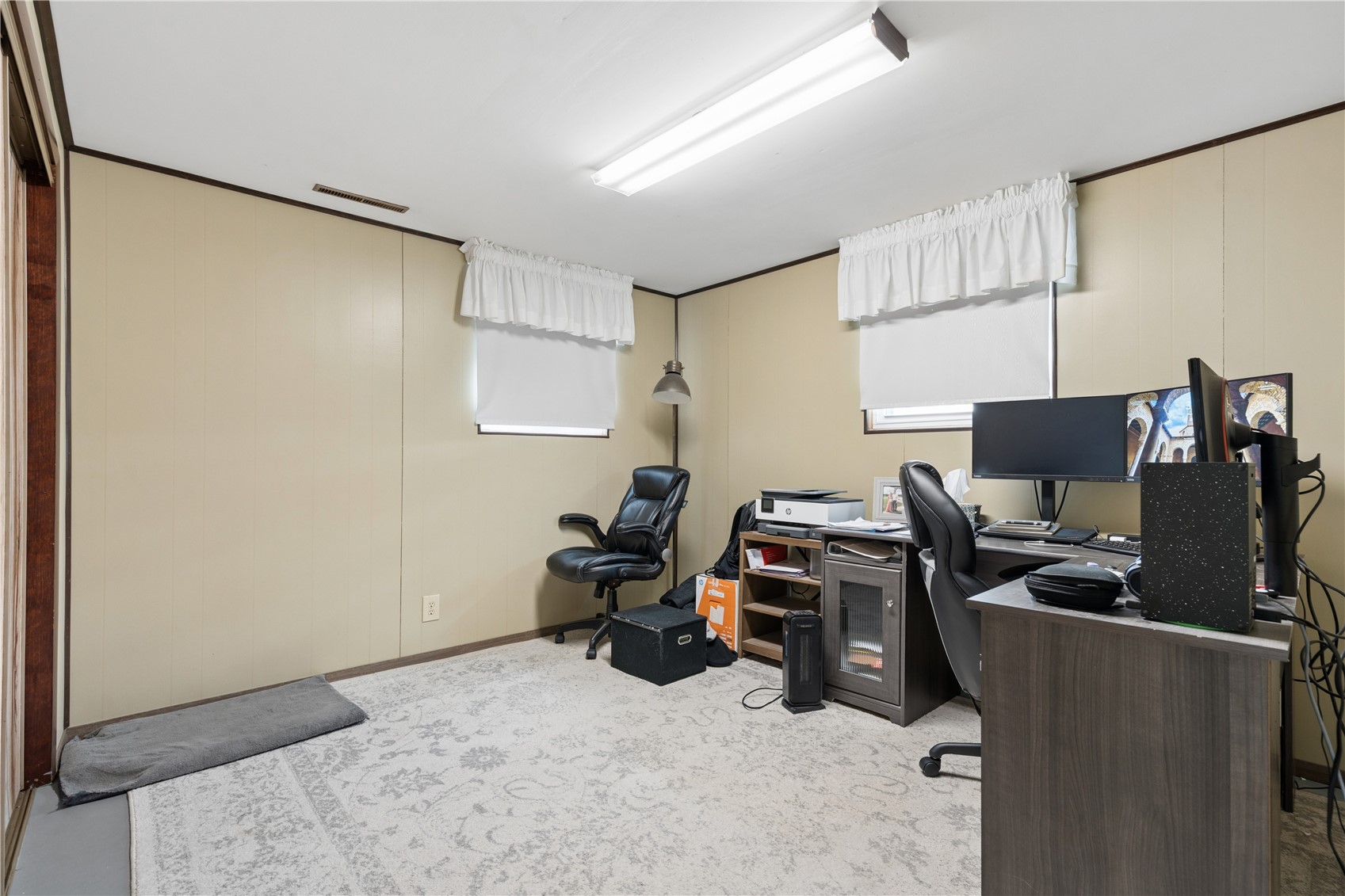 6016 Sharon Lane NW Cedar Rapids IA 52405