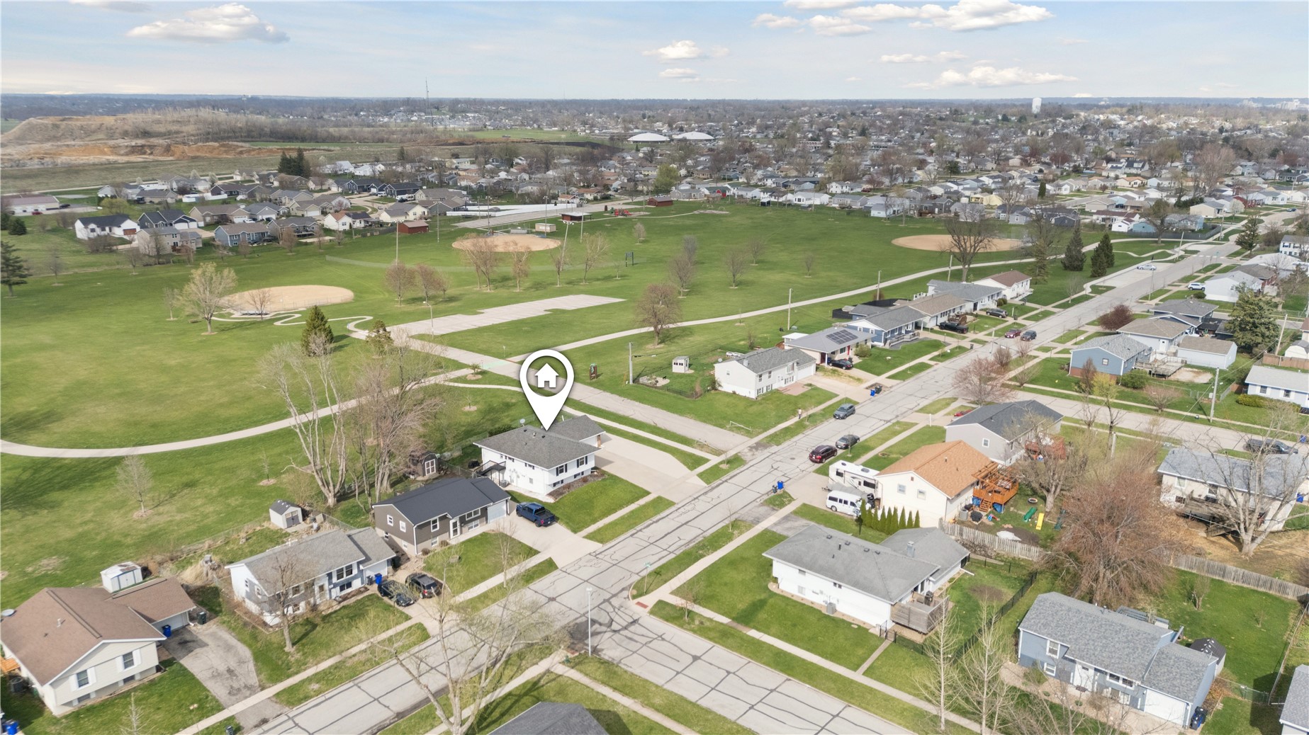6016 Sharon Lane NW Cedar Rapids IA 52405
