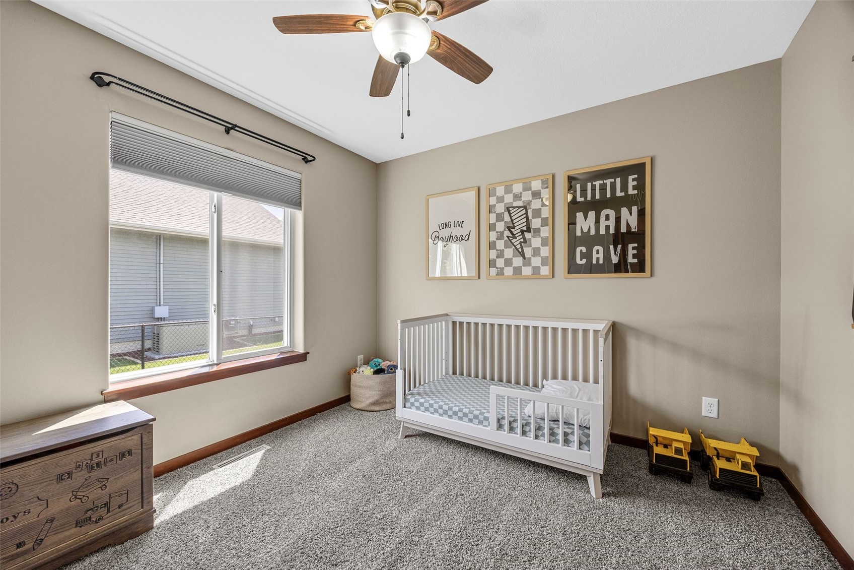 5502 Ruhd Street SW Cedar Rapids IA 52404